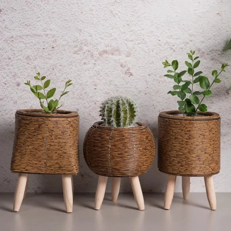 Suporte-Moderno-para-Vasos-Pequenos-Jardinista