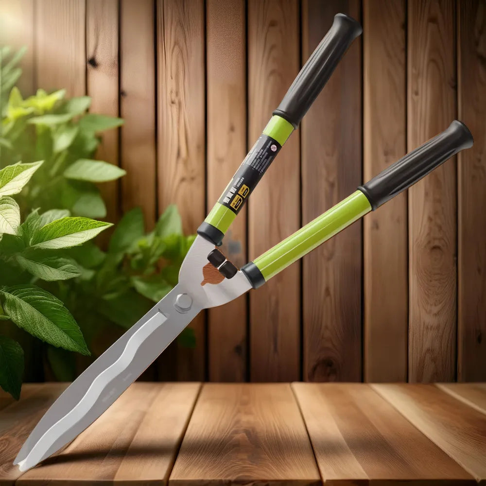 Tesoura-de-Poda-Profissional-para-Cerca-Viva-e-Grama-com-Corte-Ergonomico-Loja-do-Jardinista