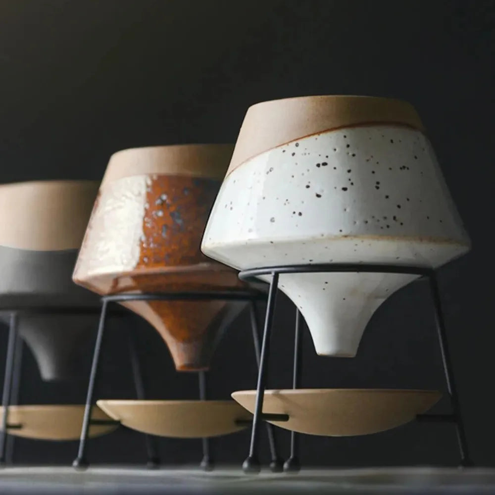 Vaso-Ceramico-Teardrop-com-Suporte-de-Metal-Loja-do-Jardinista