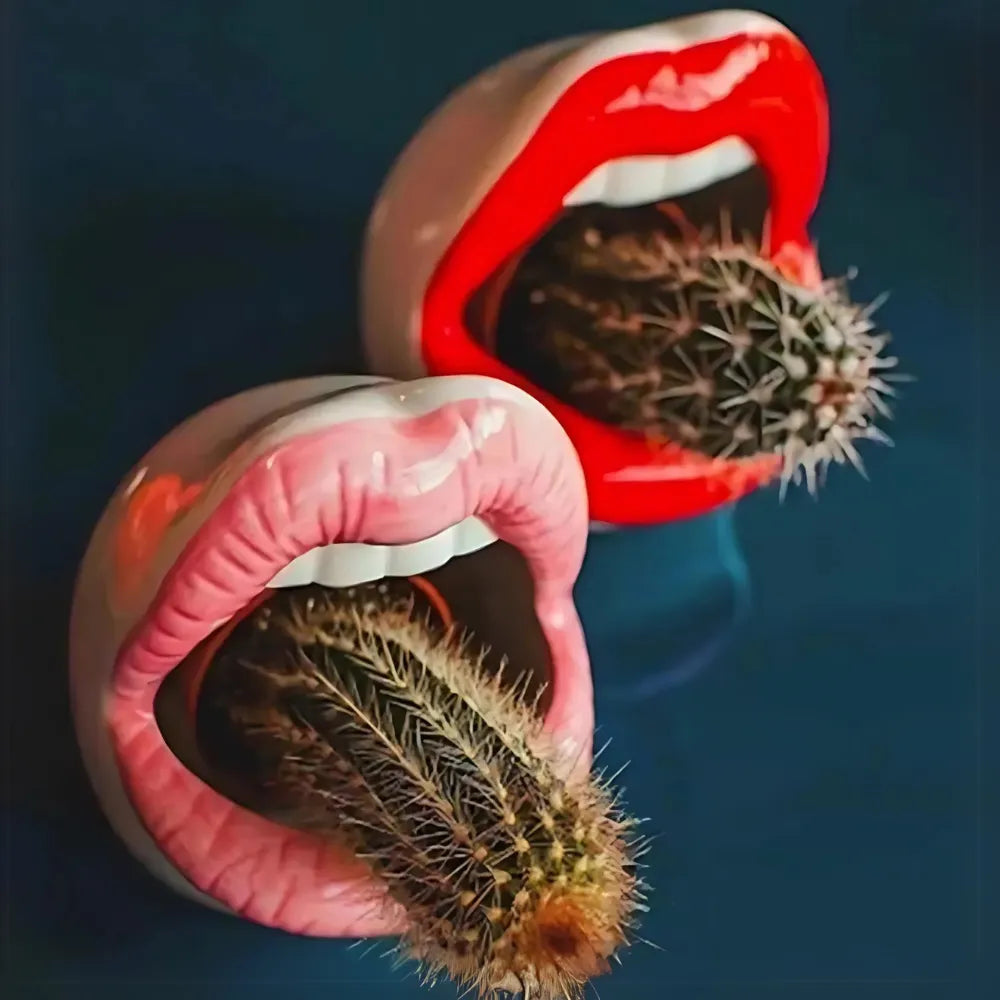 Vaso-de-Ceramica-em-Formato-de-Labios-Loja-do-Jardinista